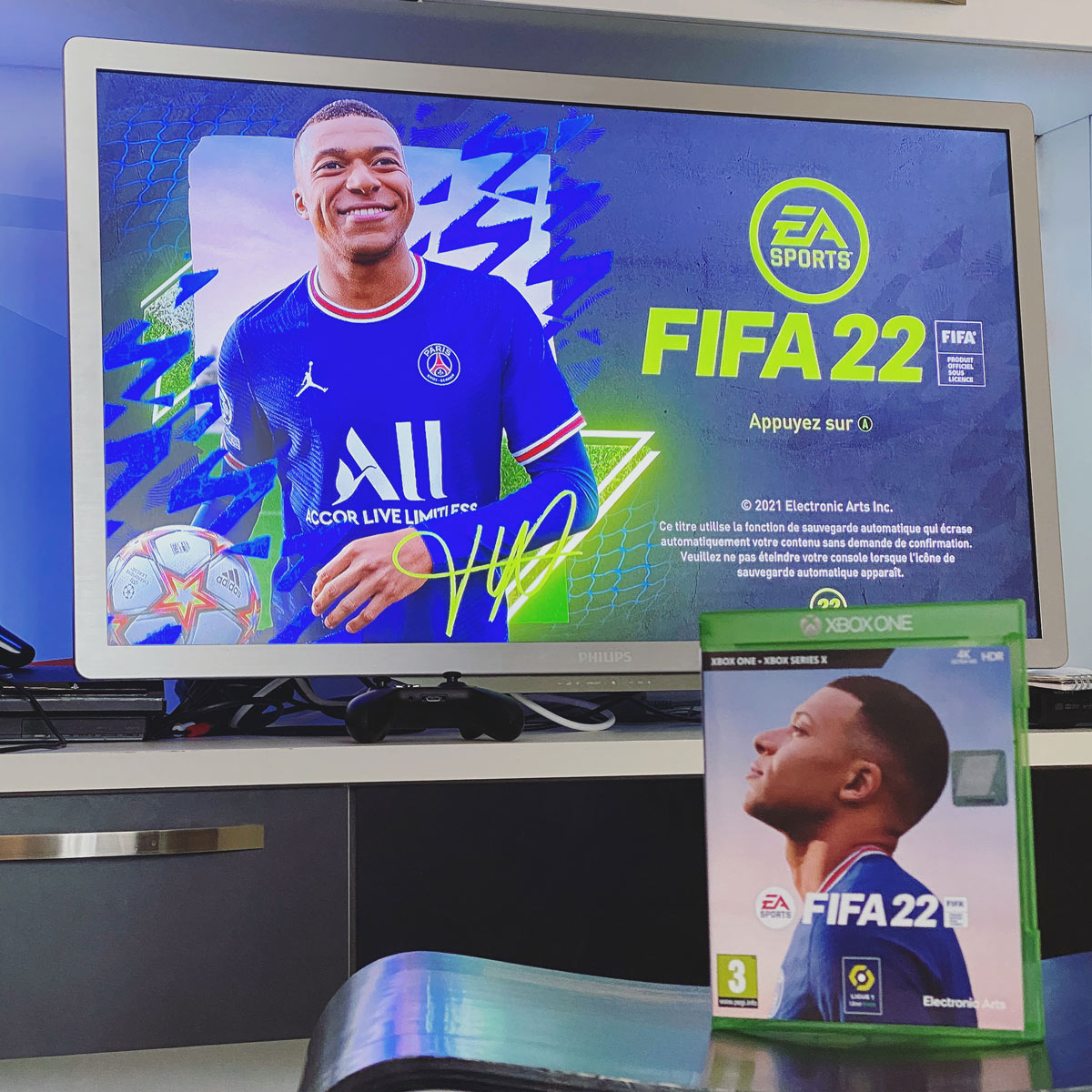 FIFA 22 est disponible dans la salle des ado - service onco hémato pédiatrique